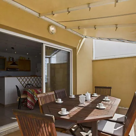 Grau D'agde : 3 Pièces Avec Terrasses à 20m De La - Fr-1-423-265 *